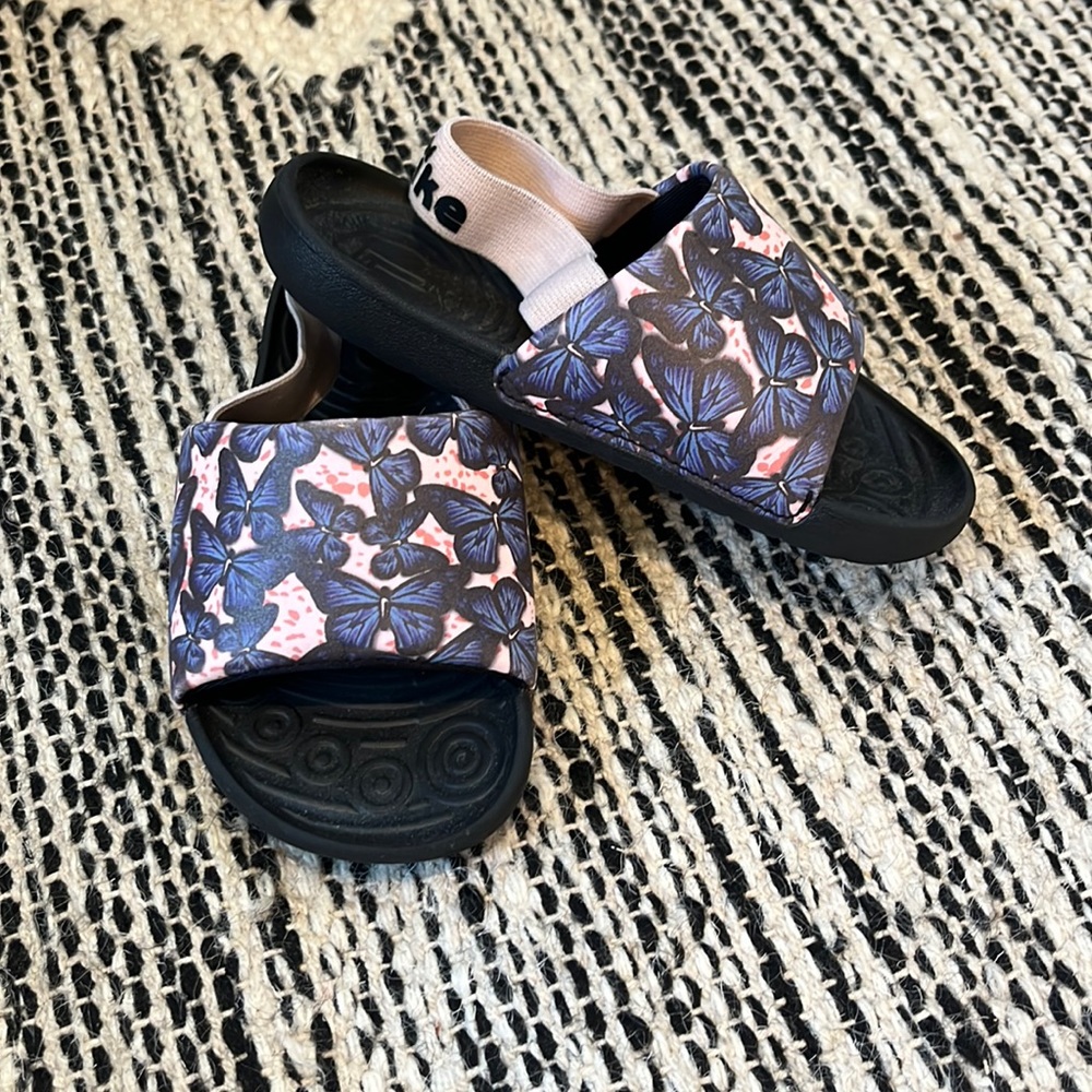 Nike Kids Sandals with Blue and Pink Butterfly Design